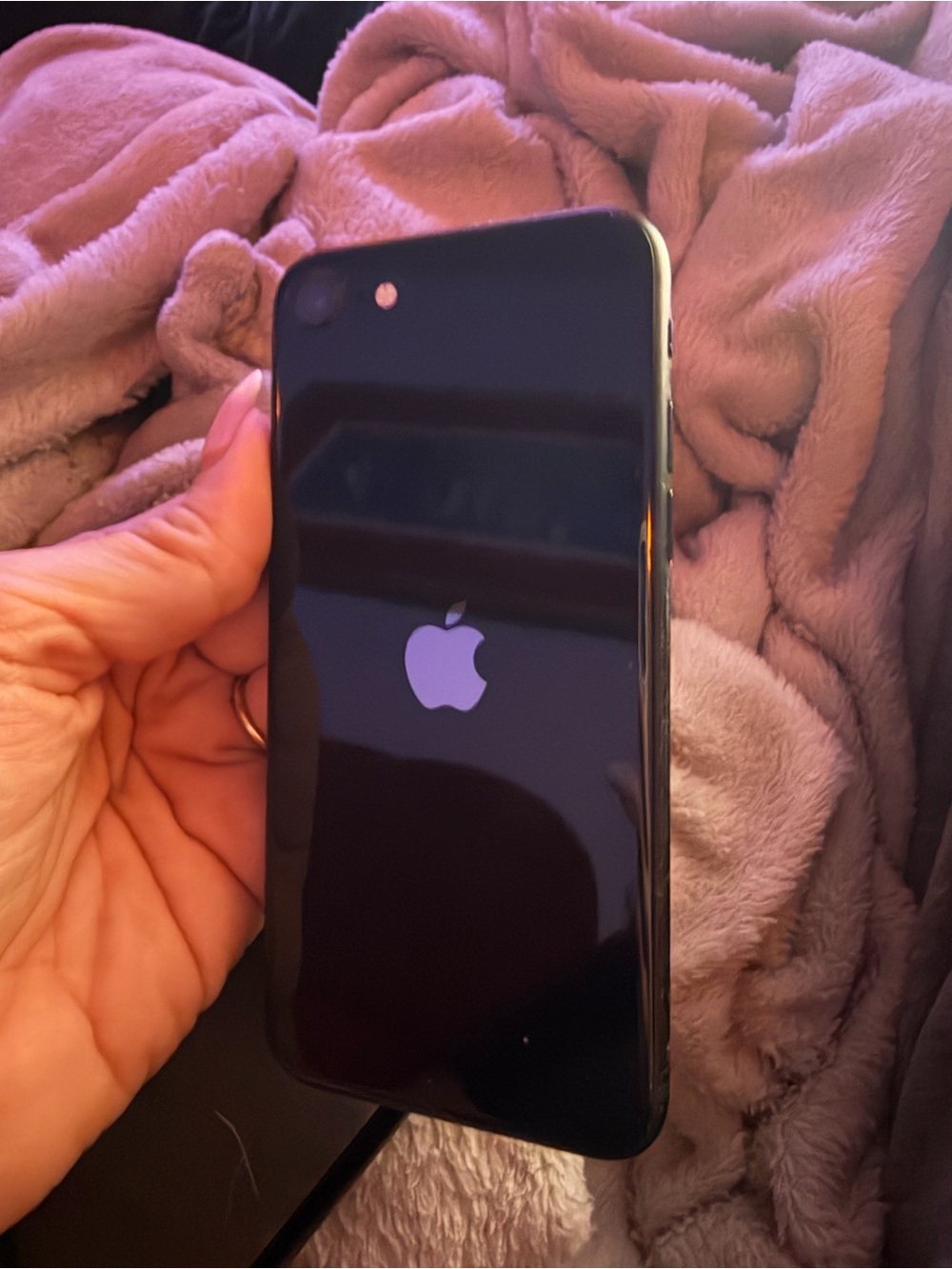Apple iPhone SE 3rd Gen (2022) 64gb T Mobile